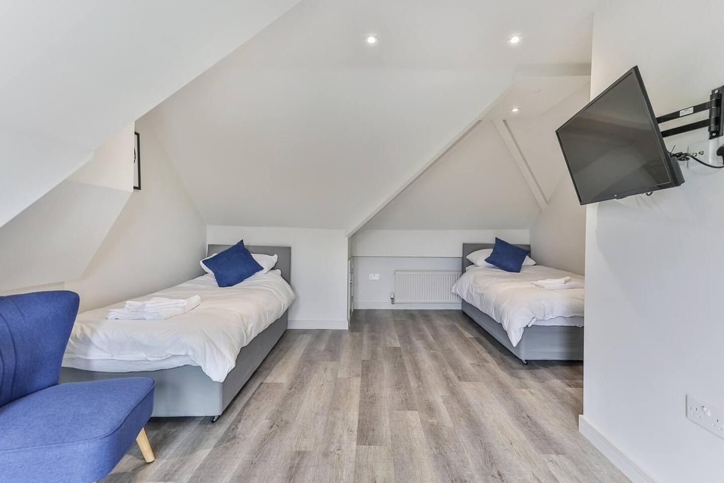 Newly Renovated 3 Bed 2 Bath Apartment & Parking 谢菲尔德 外观 照片