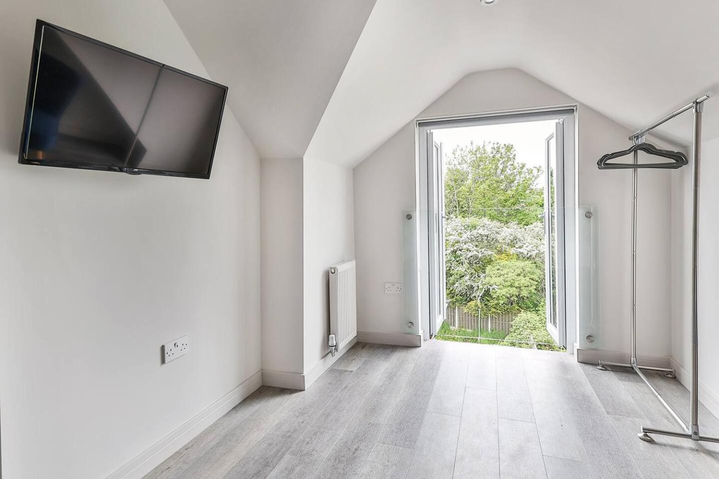 Newly Renovated 3 Bed 2 Bath Apartment & Parking 谢菲尔德 外观 照片