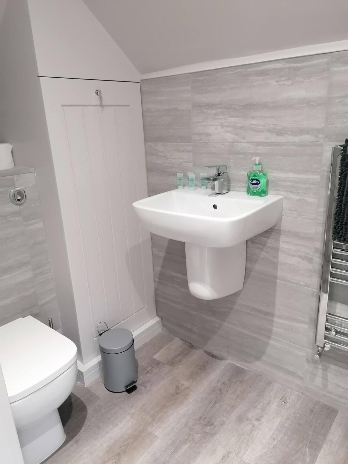 Newly Renovated 3 Bed 2 Bath Apartment & Parking 谢菲尔德 外观 照片