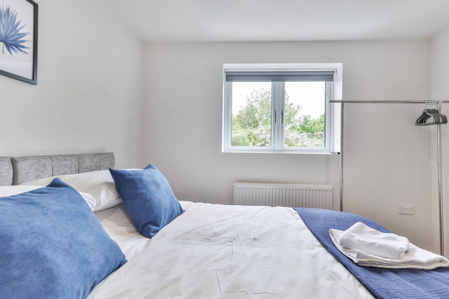 Newly Renovated 3 Bed 2 Bath Apartment & Parking 谢菲尔德 外观 照片