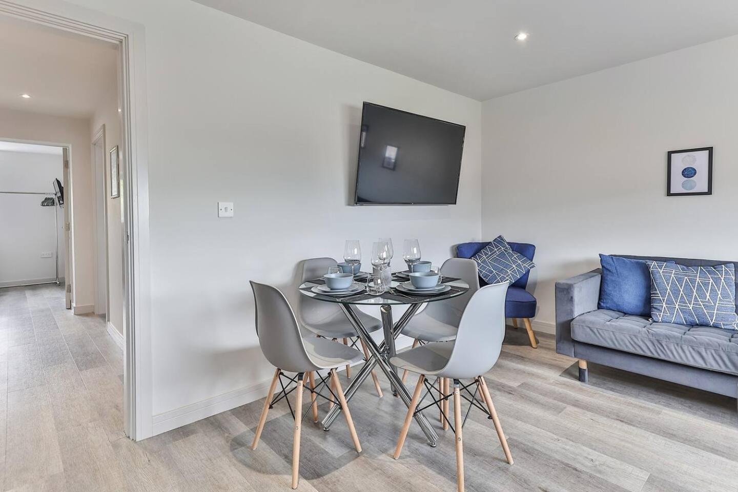 Newly Renovated 3 Bed 2 Bath Apartment & Parking 谢菲尔德 外观 照片